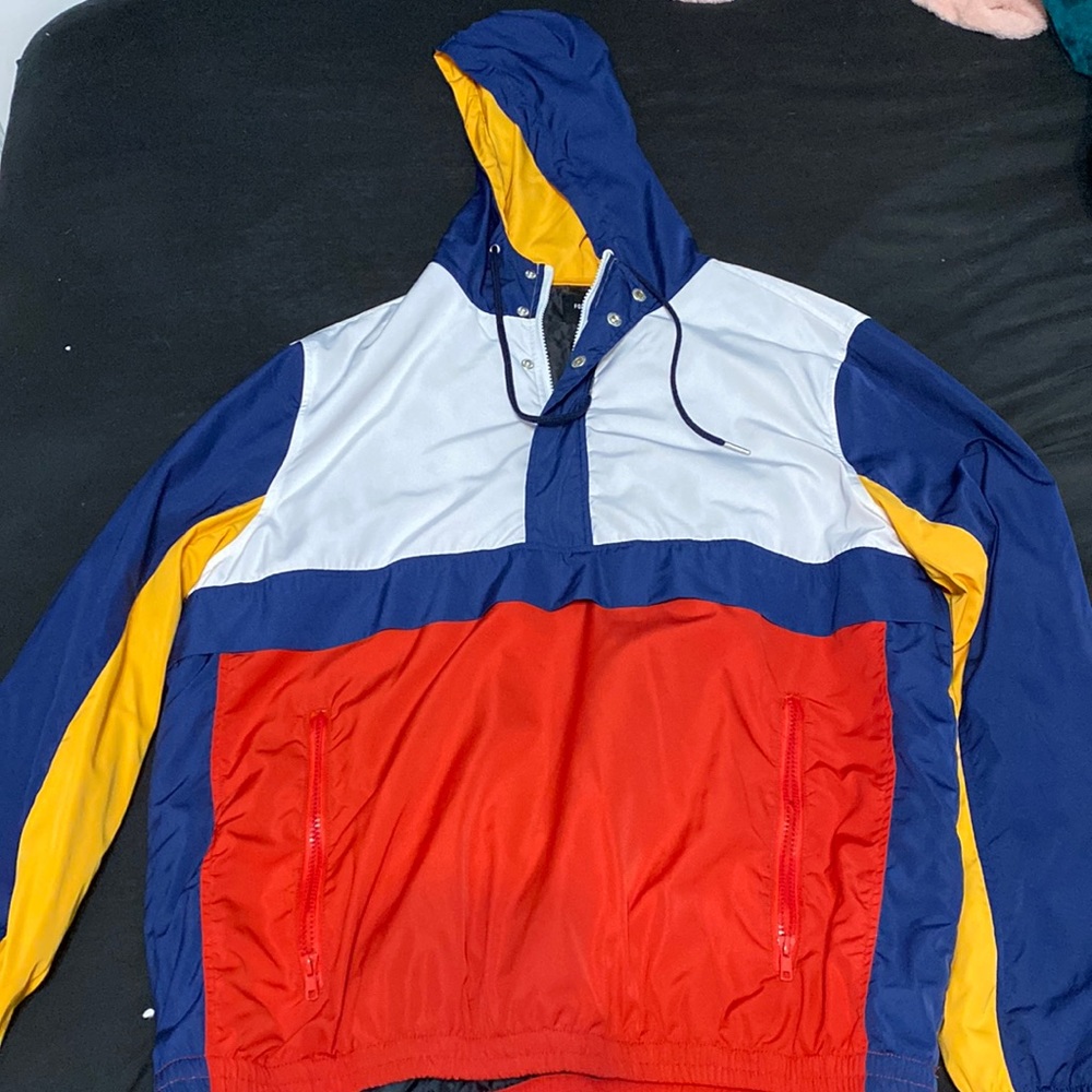 Retro windbreaker Size L barely worn